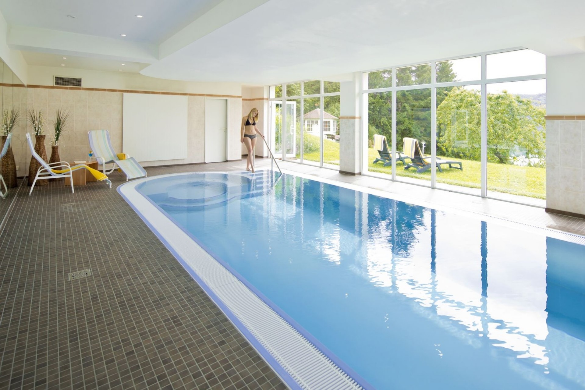 Schwimmbad 09 Schwimmbad 09