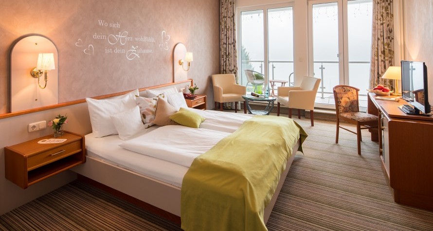 Doppelzimmer Typ L 2.OG